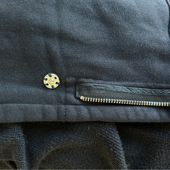 Aritzia oversized jacket - Picture 4 of 7